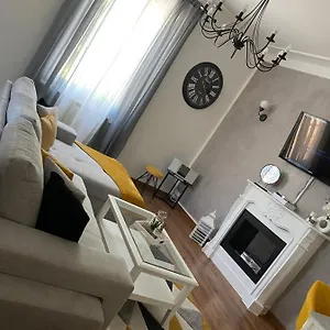  Apartamento Cosy Et Moderne, Proche Cité Des Papes Francia